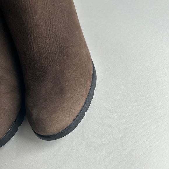 UGG Chocolate Brown Suede Genuine Leather Sheepskin Lining Mid Calf Boots size 8 - Picture 7 of 16